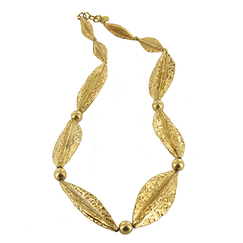Collier à Perles à Ailettes