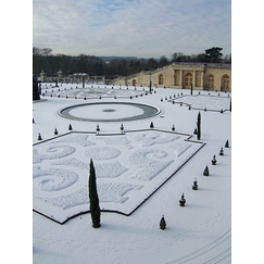L'Orangerie du château de Versailles sous la neige en janvier 2009