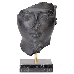 Fragment de visage d'Amon R&ecirc;