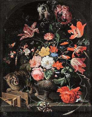 Fleurs dans une corbeille