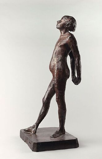 Etude de nu pour la danseuse habillée