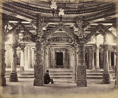 Mont Abu. Delwara, temple de Vimala Vasahi, 1870