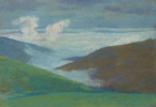 Paysage de montagne avec mer de nuages