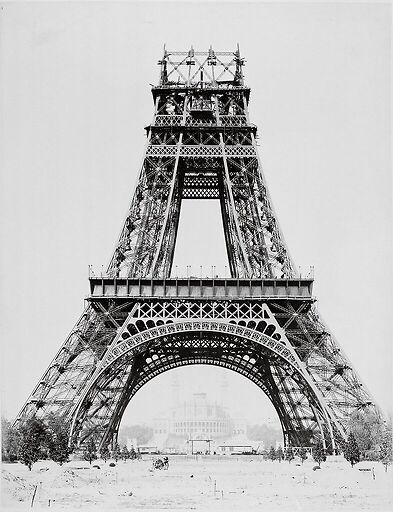 Album sur la construction de la Tour Eiffel