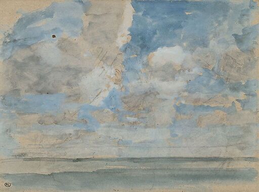 Ciel nuageux au-dessus d'une mer calme