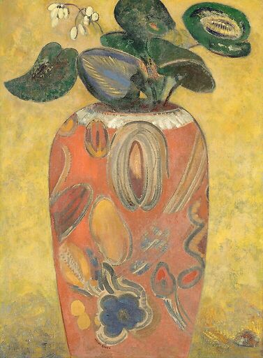 Plante verte dans une urne