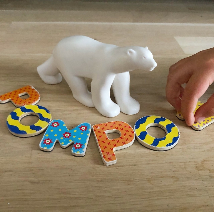 Figurine Ours blanc Pompon