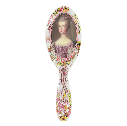 Queen's hairbrush