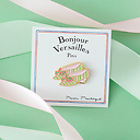 Pin's Bonjour Versailles Escarpins