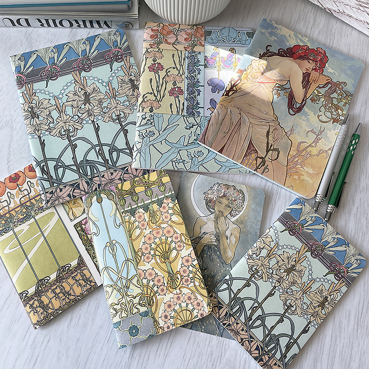 Small Notebook Mucha - Red Decorative Documents