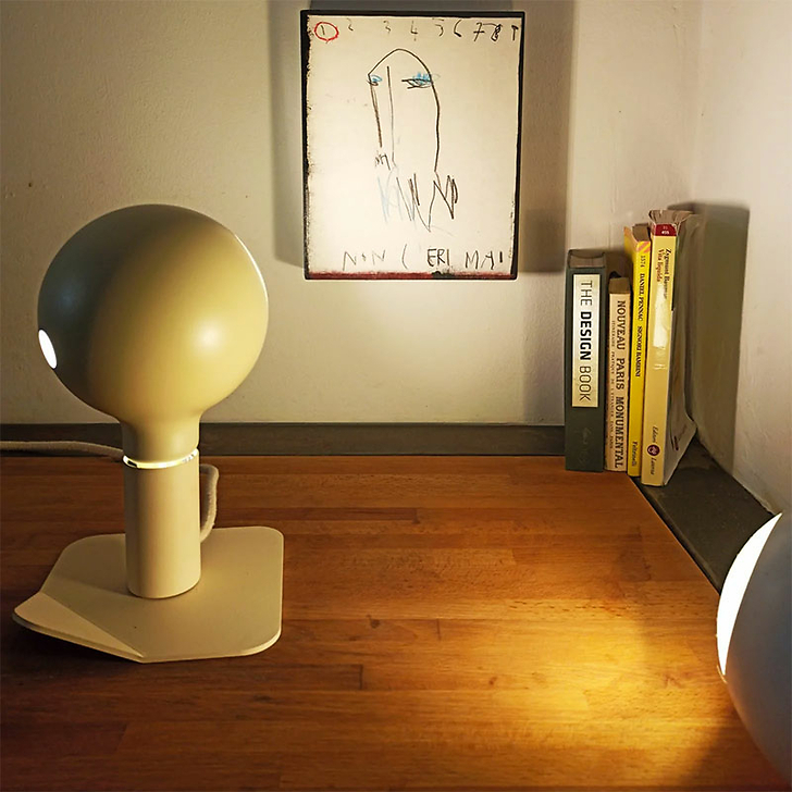 Lampe avec douille magnétique Iride Orange