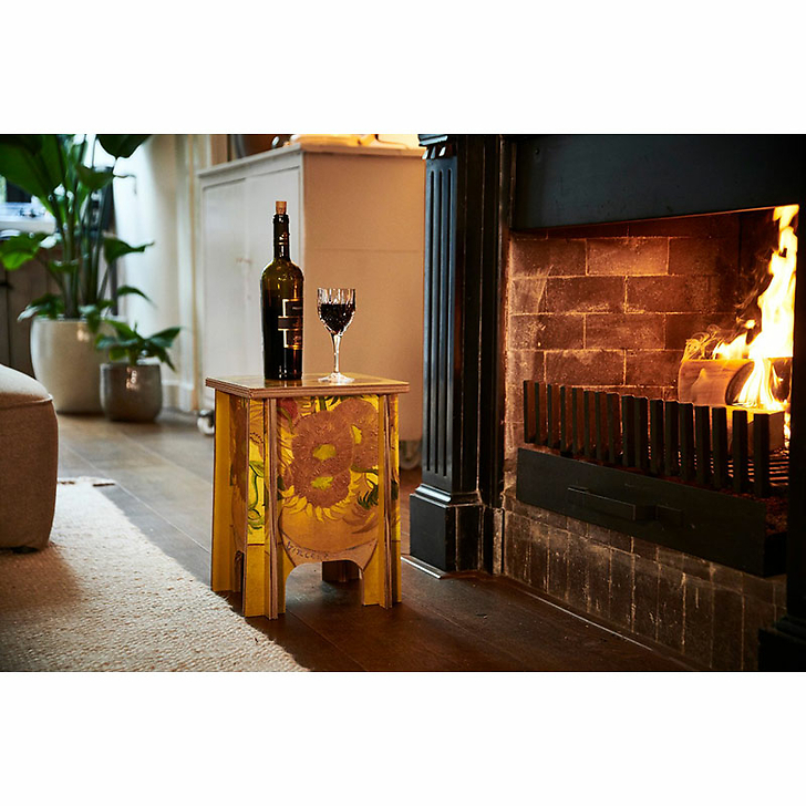 Cardboard Stool Vincent van Gogh - Sunflowers - Unfold x Van Gogh Museum Amsterdam®