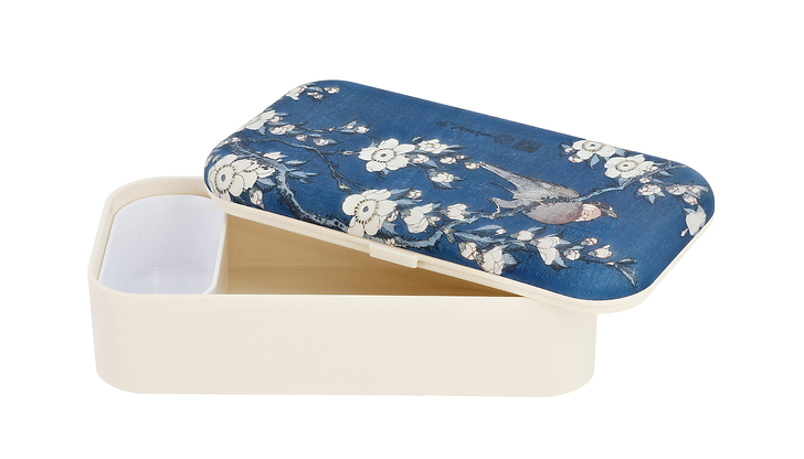 Bento box Katsushika Hokusai - Bullfinch and cherry-tree