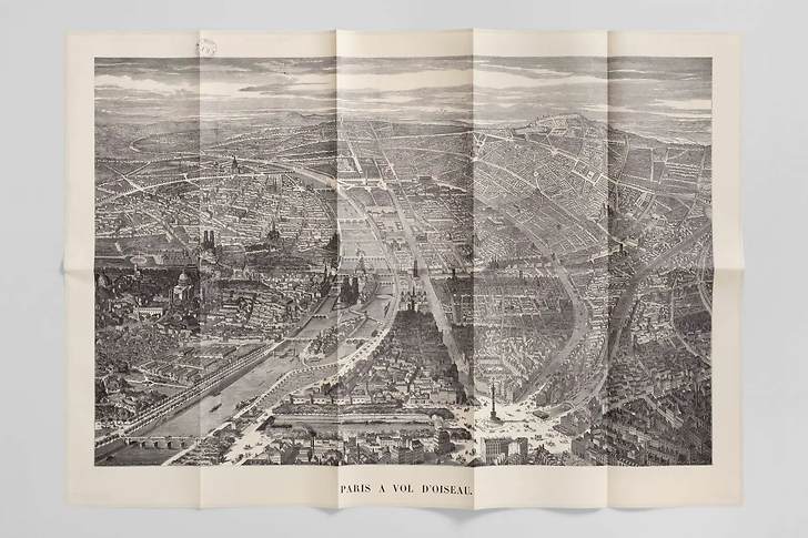 Map A bird's-eye view of Paris