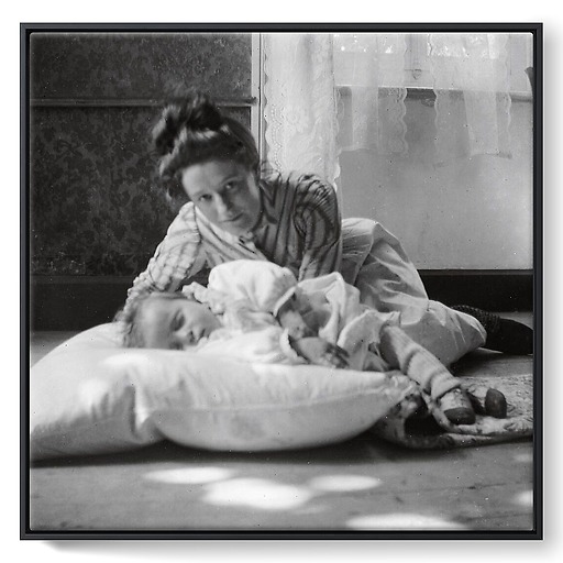 Anne-Marie asleep on a pillow with Gabrielle (framed canvas)