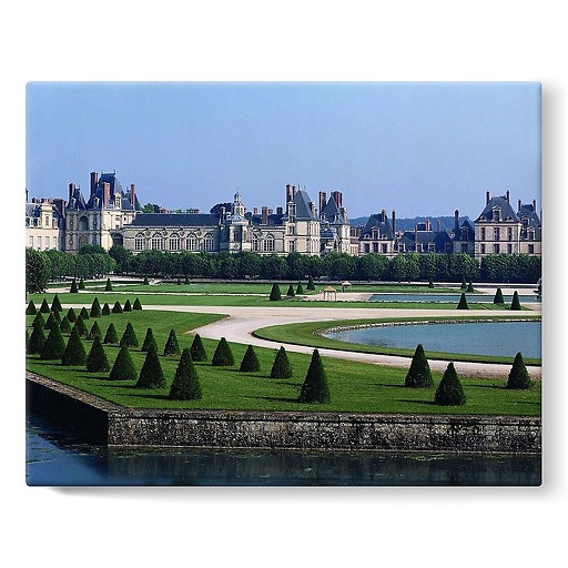 Fontainebleau, facades overlooking the large flowerbed (stretched canvas)