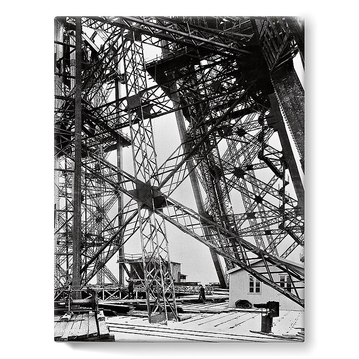 La 1ère plate-forme (toiles sur châssis)