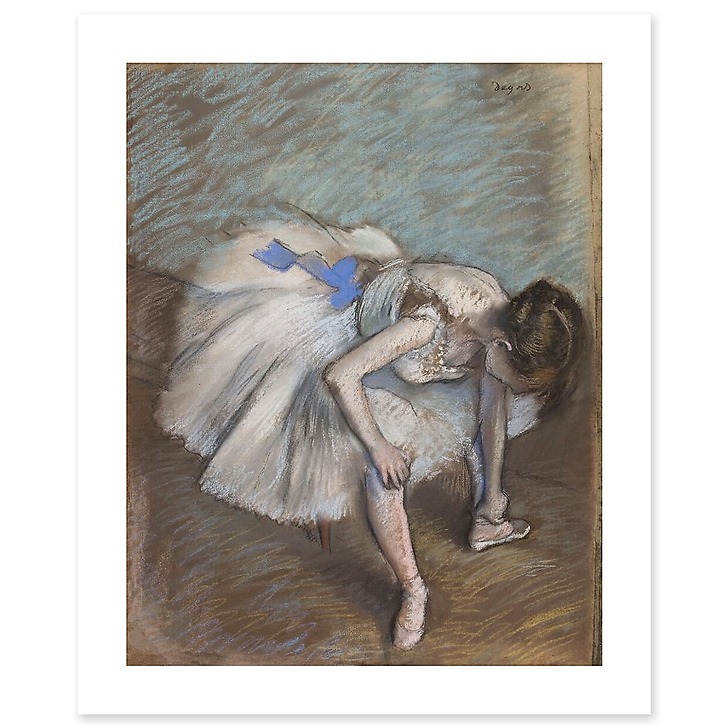 Danseuse assise se massant le pied (affiches d'art)