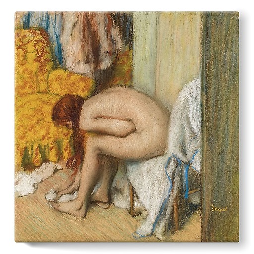 Femme à sa toilette s’essuyant le pied gauche (détail) (stretched canvas)