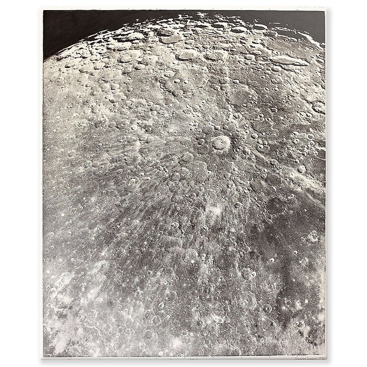 Atlas photographique de la lune, rayonnement de Tycho, phase croissante (aluminium panels)