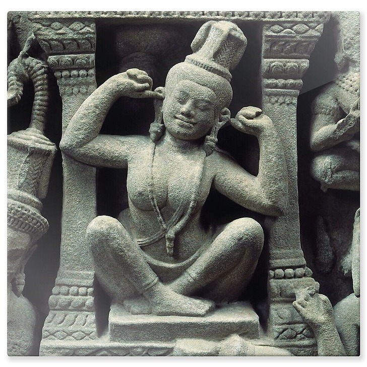 Fronton (aluminium panels)