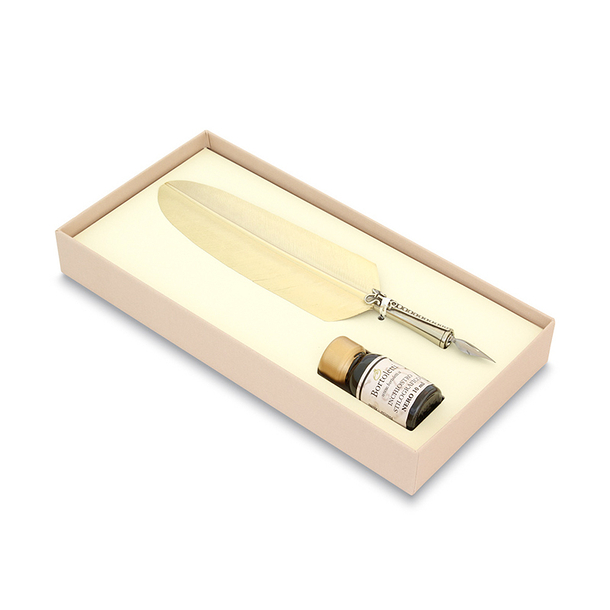 Writing set feather pen gold