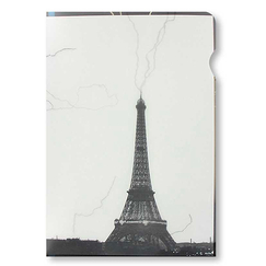 Clear File Loppé - Eiffel Tower Struck by Lightning