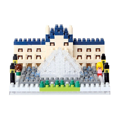 Nanoblock Model of the Louvre museum