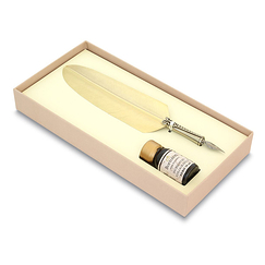 Louvre Writing Set - Feather Pen Gold - Bortoletti