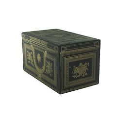 Jewellery box - Black and gold