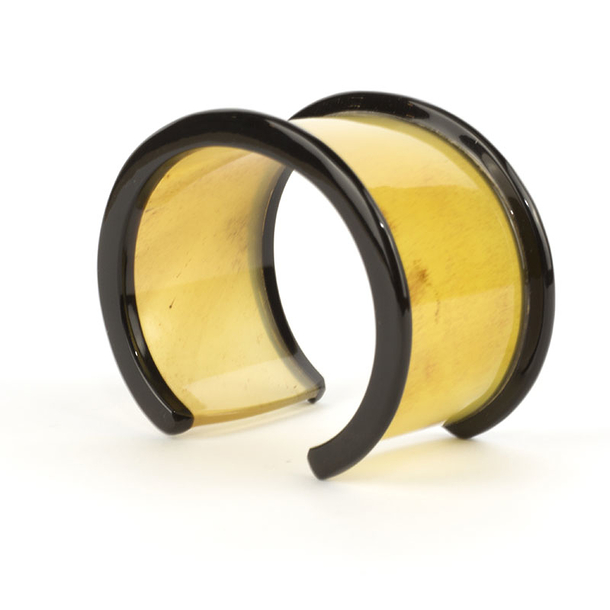 Open bracelet reel in blond horn - L'Indochineur