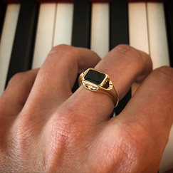 Ann of Cleves Agate Ring