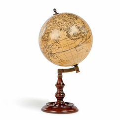 Trianon Globe