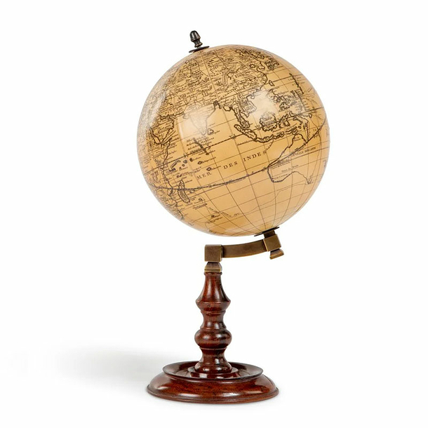Trianon Globe