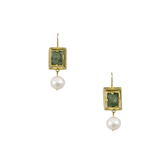 Earrings Gabrielle d'Estrées in a bath