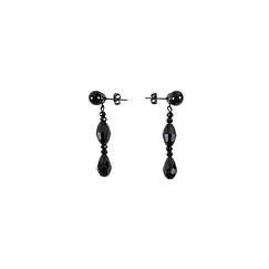 Boucles d'oreilles Jeune femme se poudrant