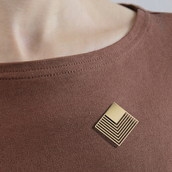 Magnetic brooch Gold rhombus - Tout simplement,