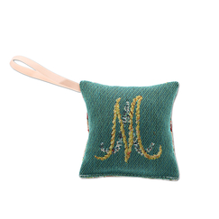 Mini-coussin parfumé vert Monogramme de Marie-Antoinette