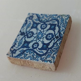 Terracotta Magnet Iznik