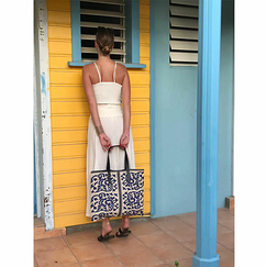 Embroidered shopping bag Jeanne - Jo & Marg - 42 x 50 cm
