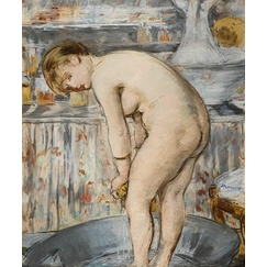 Femme dans un tub