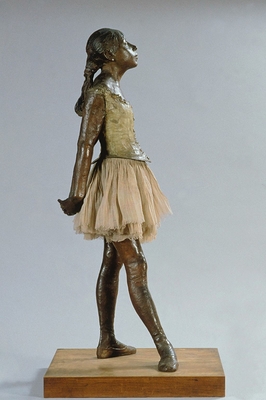 Petite danseuse de 14 ans ou Grande danseuse habillée