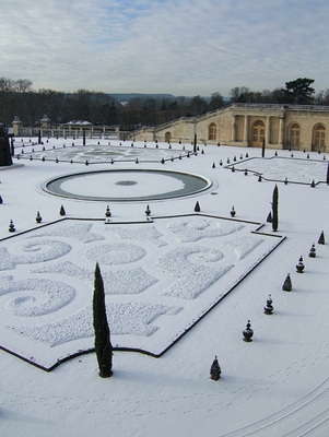L'Orangerie du château de Versailles sous la neige en janvier 2009