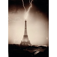 The Eiffel Tower struck by lightning II/II