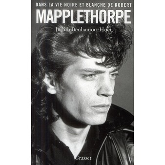 Dans la vie noire et blanche de Robert Mapplethorpe